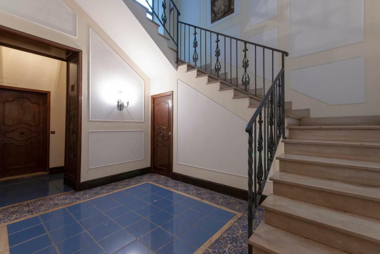 Appartamento Via Del Corso Roma Exterior foto